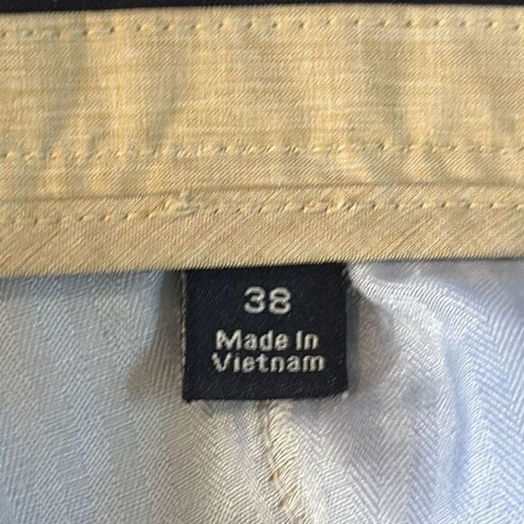 TailorByrd Khaki Chino Tan Golf Shorts size 38 Polyester - Picture 5 of 7